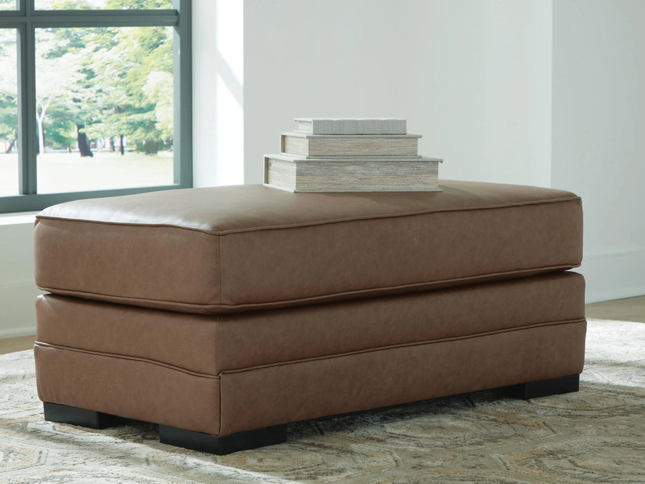 VillaCourt Ottoman