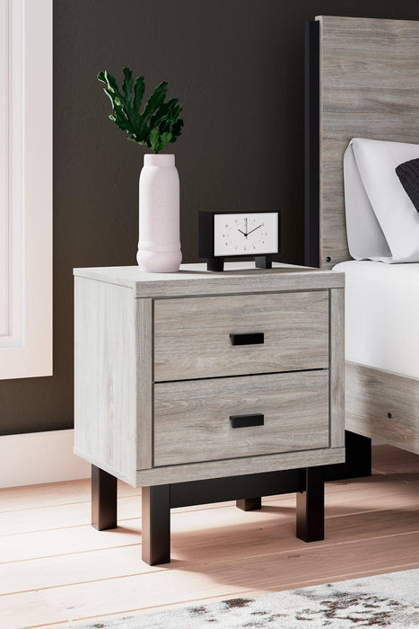 Vessalli Nightstand