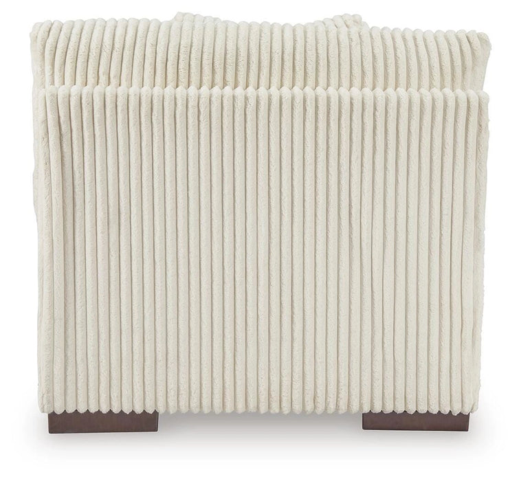 Lindyn Sectional